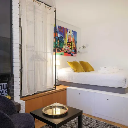Apartament Charming For 2 - Bastille Paryż